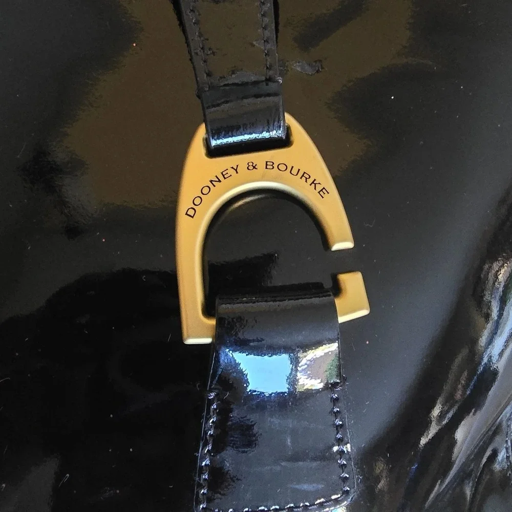 Dooney & Bourke Black Patent Leather Shoulder Bag + Dust‎ Bag